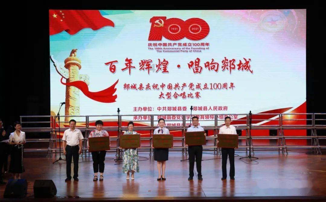婴儿游泳的水温多少度合适呢?婴儿游泳的注意事项有哪些?-小辉的研究-2025-05-24已更新